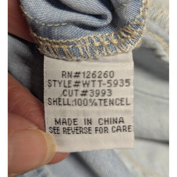 Soft Denim Button Down Dress Medium Blue Western Urban Cowgirl Rodeo Line Dance - Picture 6 of 7